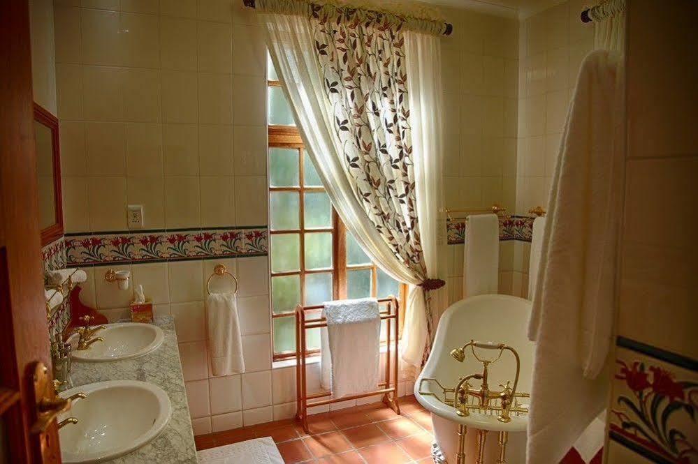 Kleine Constantia Boutique Guest House Roodepoort Exteriör bild
